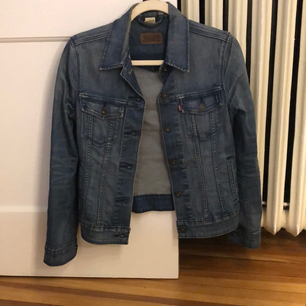 Classic fit Levis denim jacket